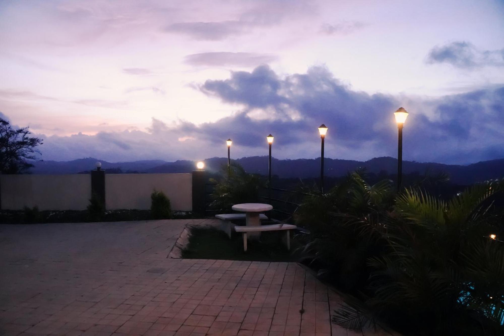 Paadi Holidays Ramakkalmedu 伊都基 外观 照片